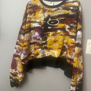 Nike Women's Multicolor Abstract Crop Sweatshirt - Yellow/Black Accent Overdized